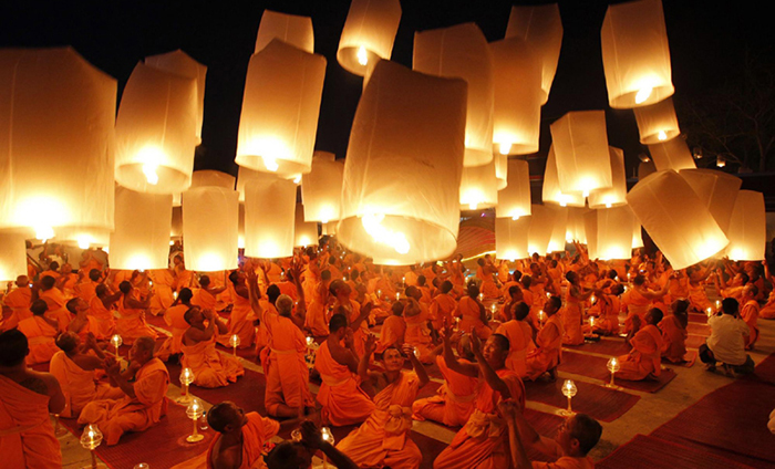 buddhist monks thailand